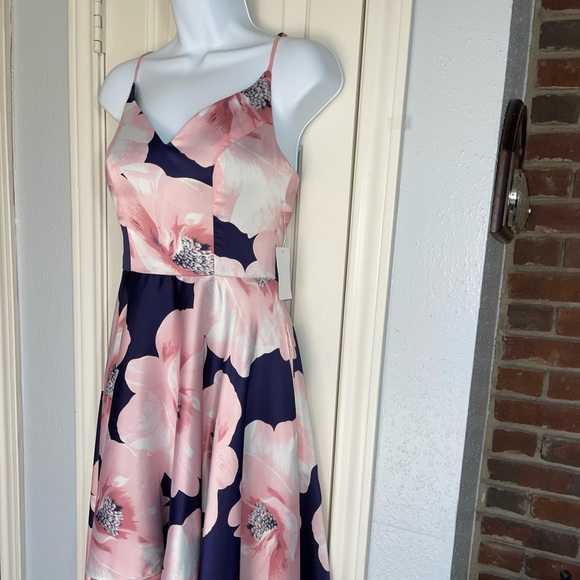B. Darlin  Formal Dress Floral Hi-Low. NWT! - Picture 6 of 9
